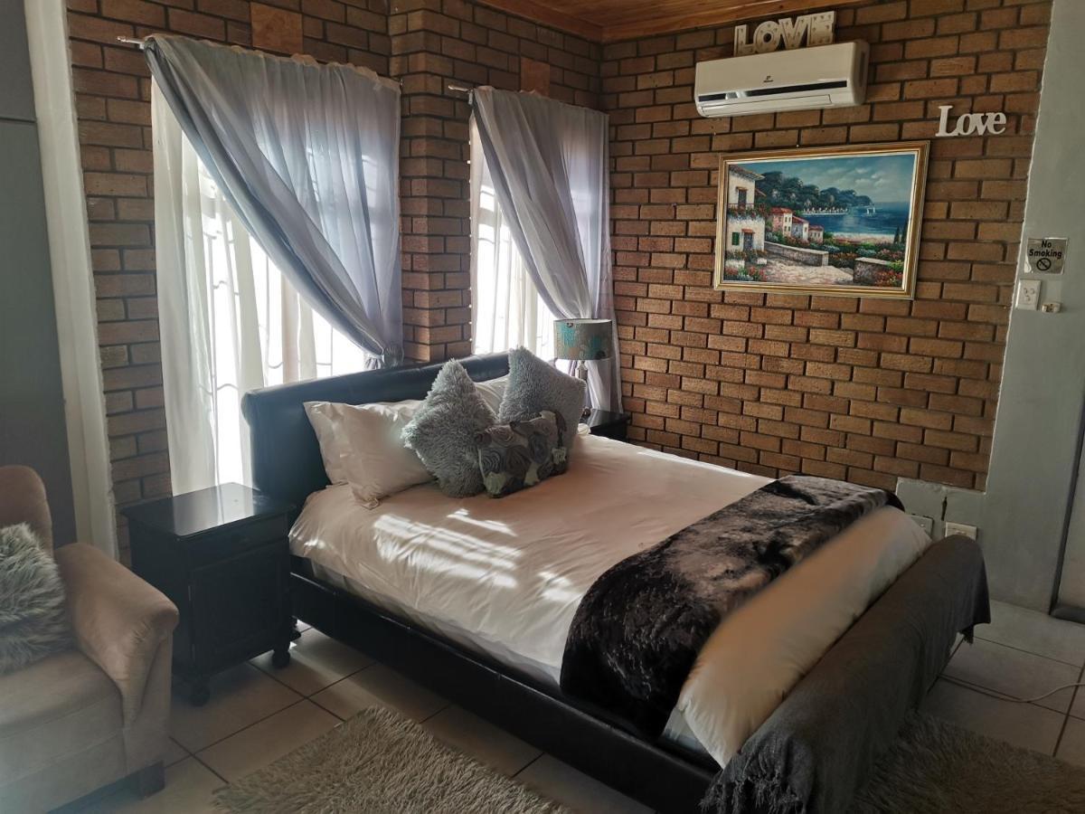 Hotel Neon Moon Welkom Zewnętrze zdjęcie